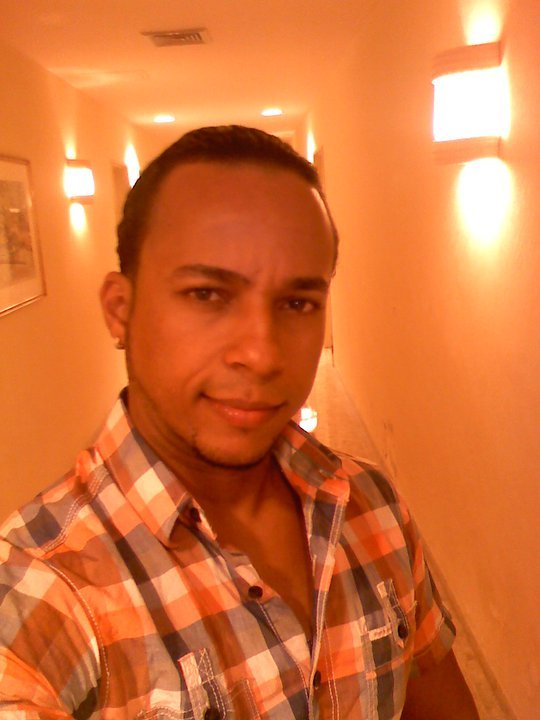 Date this delightful Dominican Republic man Luis eduardo melendez from Santo Domingo DO7590