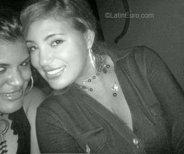 Date this sultry Dominican Republic girl Alexandra from La Vega DO8085