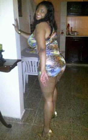 Date this pretty Dominican Republic girl Yudelka from Santo Domingo DO8087