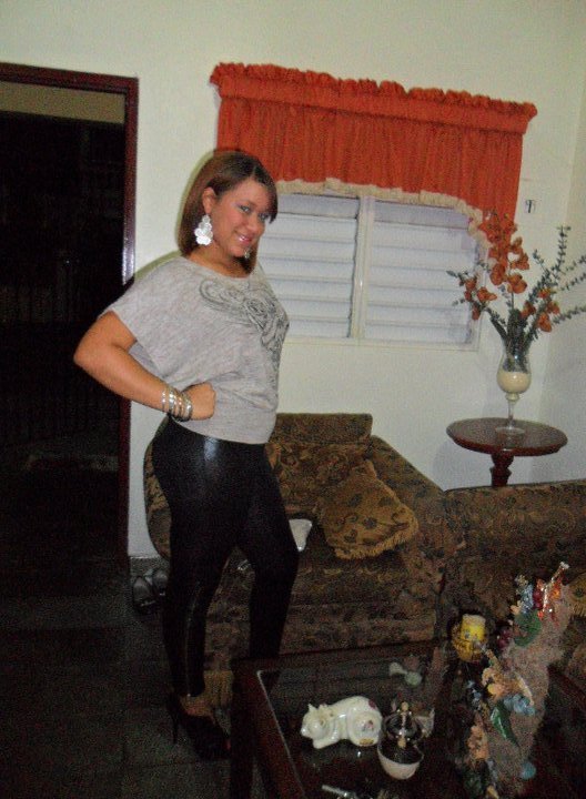 Date this voluptuous Dominican Republic girl Naixa from Hato Mayor Del Rey DO8150