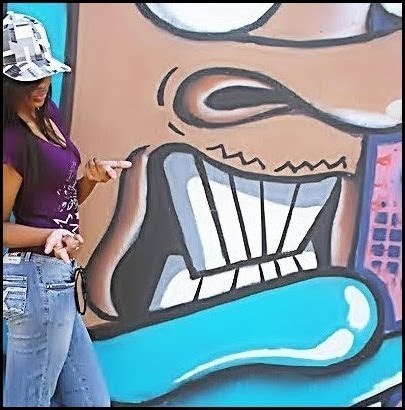 Date this funny Brazil girl Roberta from Rio De Janeiro BR5801