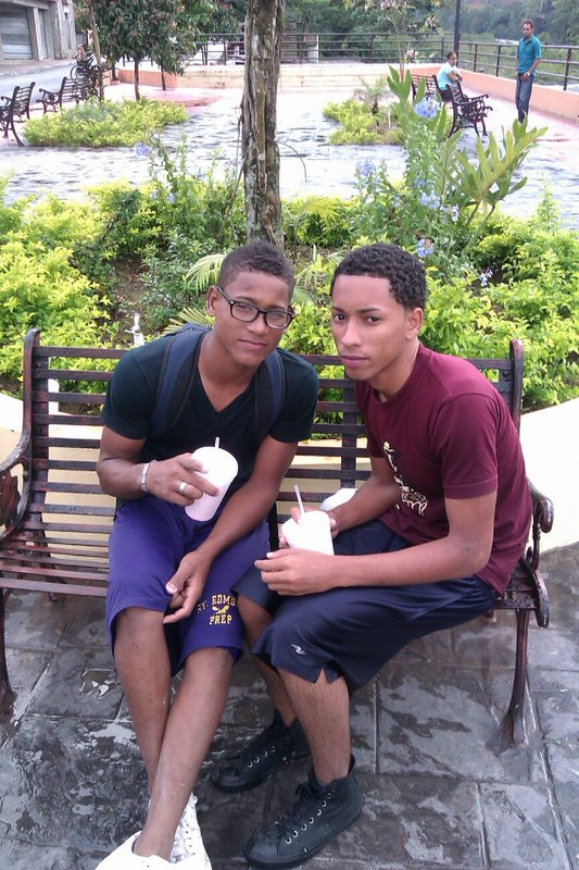 Date this pretty Dominican Republic man Darwin from Bonao DO8333