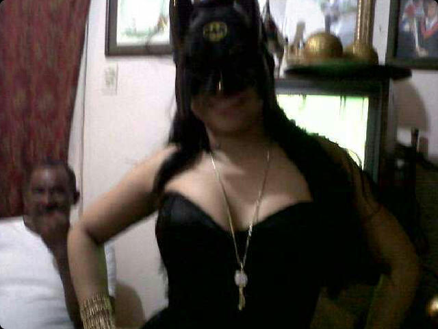 Date this voluptuous Dominican Republic girl Veronica from Santiago DO8435