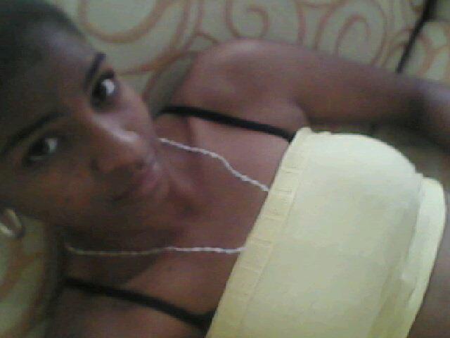 Date this beautiful Dominican Republic girl Elizabeth from El Cibao DO8436