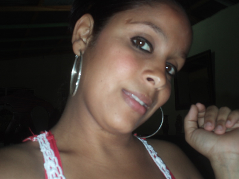 Date this tall Dominican Republic girl Carolina from Santiago DO8530