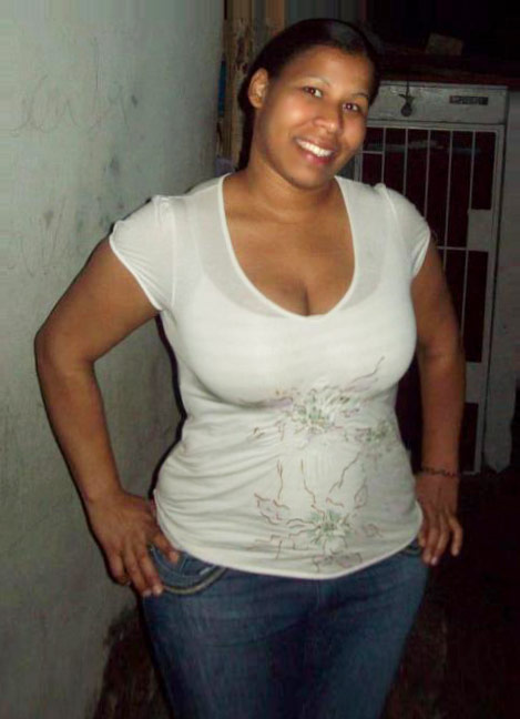 Date this athletic Dominican Republic girl Vanessa from Santo Domingo DO12034