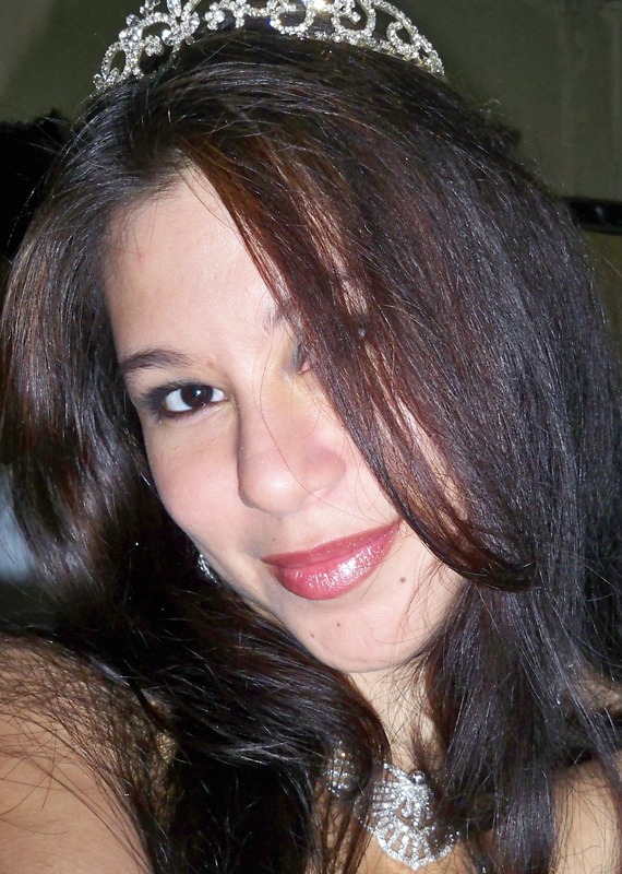 Date this nice looking Ecuador girl Dejaneira Garca from Guayaquil EC131
