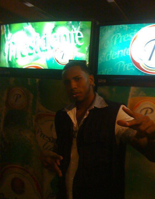 Date this young Dominican Republic man Jose luis from Santo Domingo DO8772