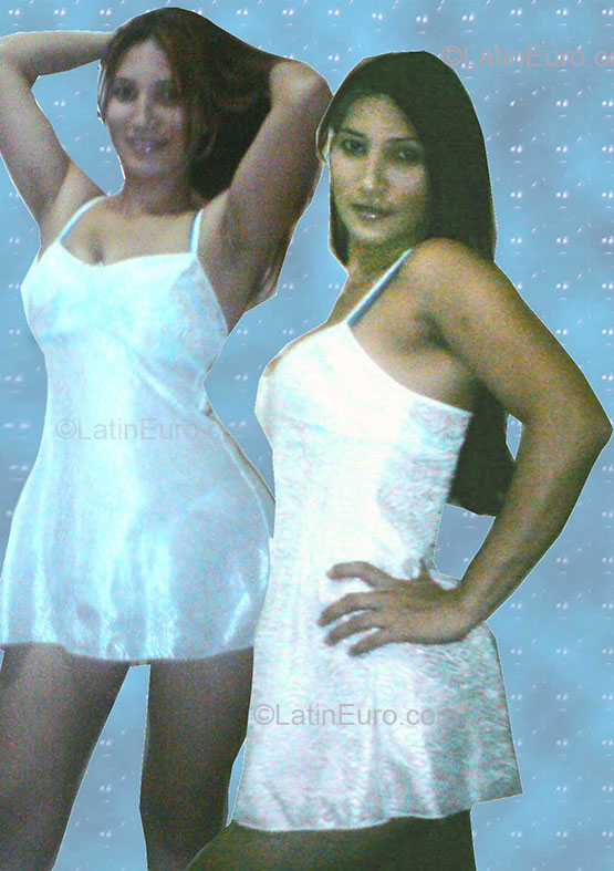 Date this nice looking Dominican Republic girl Wendy4 from Santiago DO8794