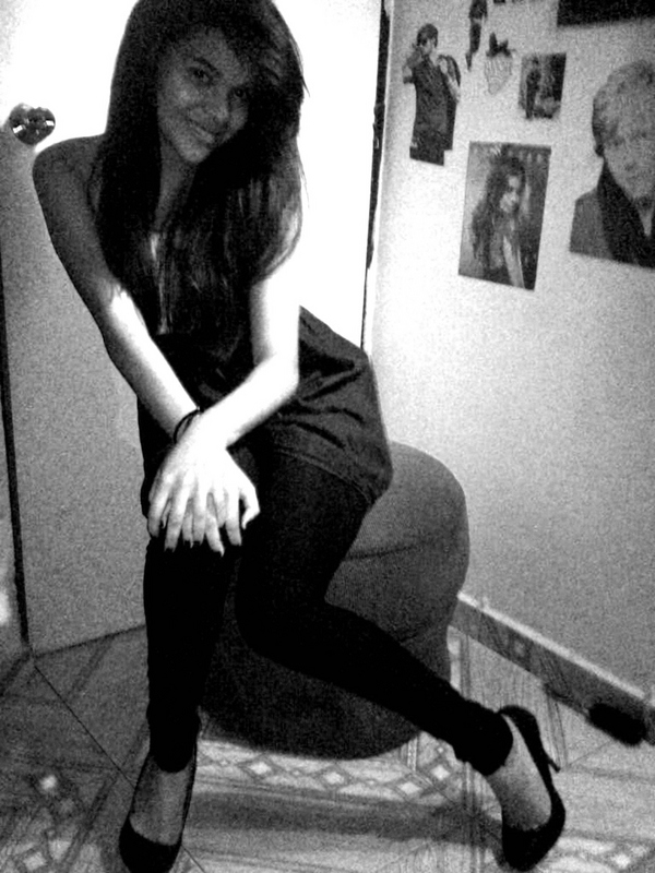 Date this beautiful Venezuela girl Rosiels from Valencia VE75