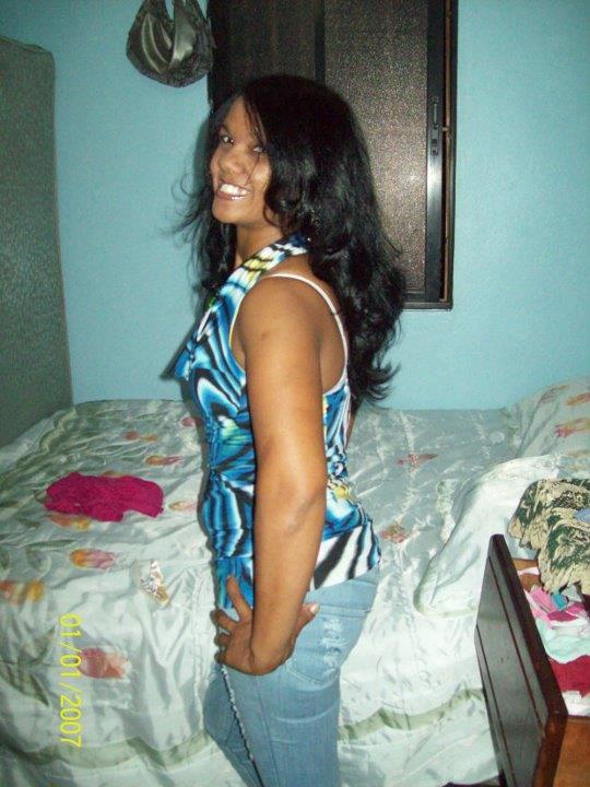 Date this hard body Dominican Republic girl Cristina alcant from Santo Domingo DO8907