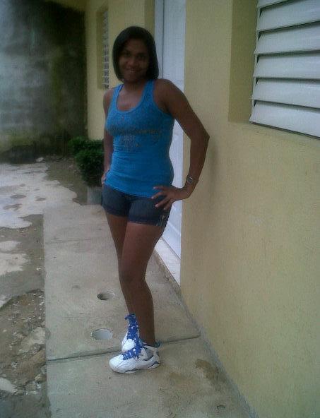 Date this foxy Dominican Republic girl Mariana trinida from Santo Domingo DO8912