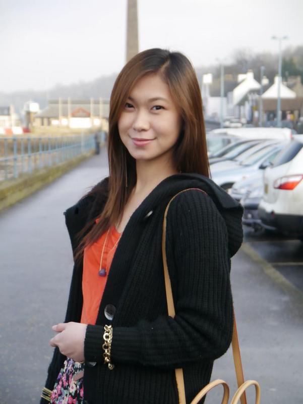 Date this nice looking Philippines girl Ylla from Davao City PH424