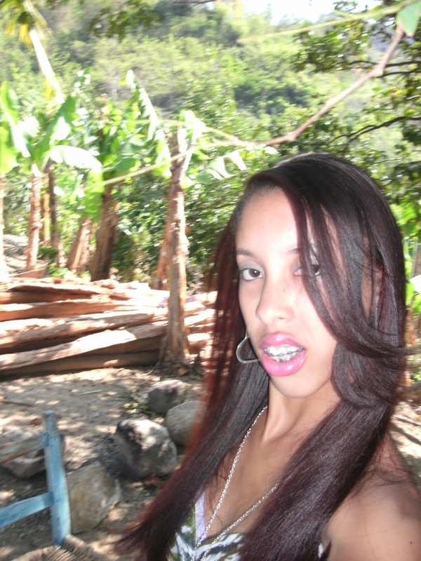 Date this pretty Dominican Republic girl Rosairis from Santo Domingo DO9099