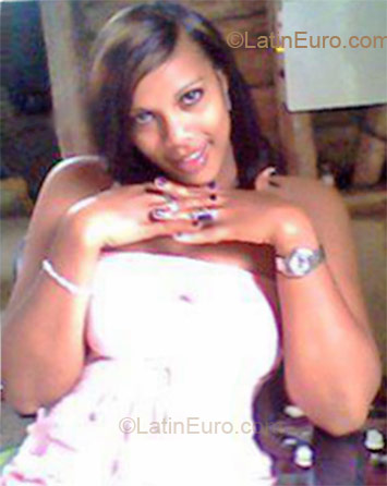 Date this cute Dominican Republic girl La from San Fco. De Macoris DO9106