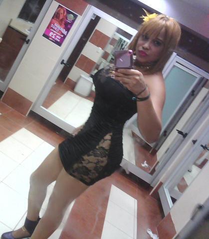 Date this happy Dominican Republic girl Barbie07 from Queens DO9123