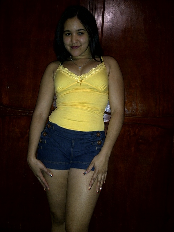 Date this attractive Dominican Republic girl Erika from Santiago DO9129