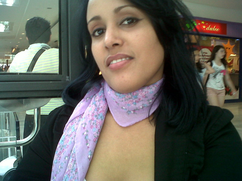 Date this pretty Dominican Republic girl Yaira v from Dominicana DO9521