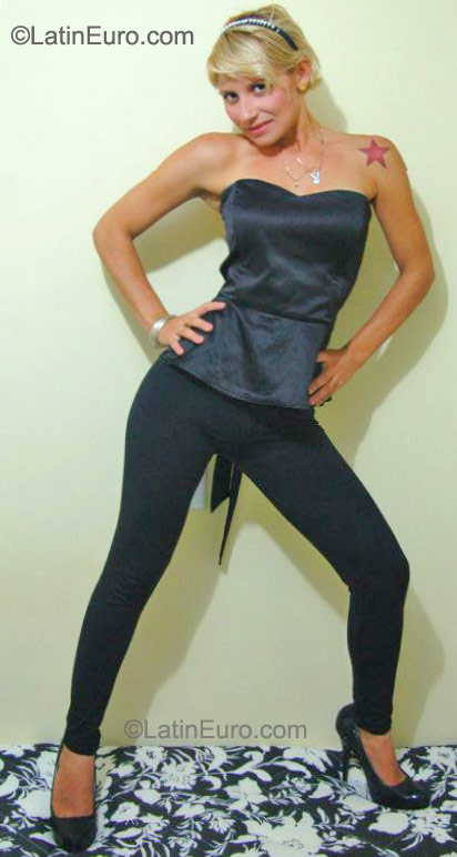 Date this pretty Brazil girl Lilian from Belem BR6105