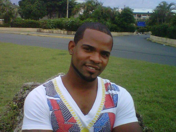 Date this gorgeous Dominican Republic man Hultimo from Santodomingo DO9773