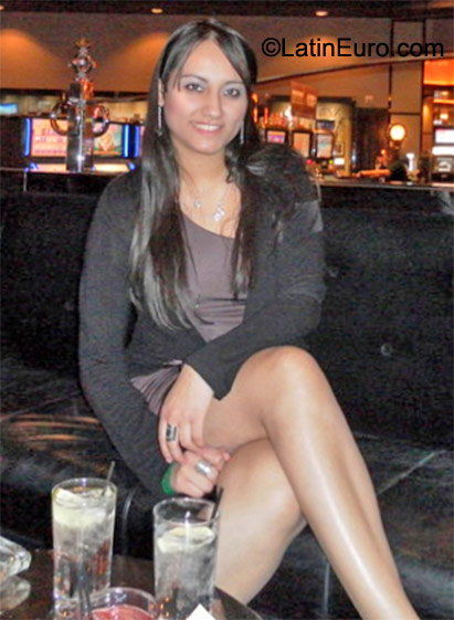 Date this fun Chad girl Giovanna from Pereira CO8567