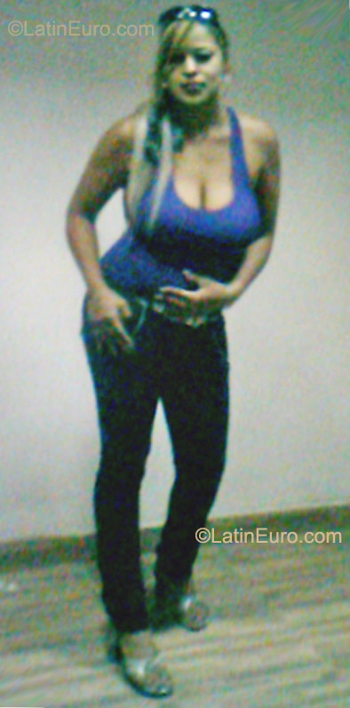 Date this young Mexico girl Angelyn from Guadalajara MX512