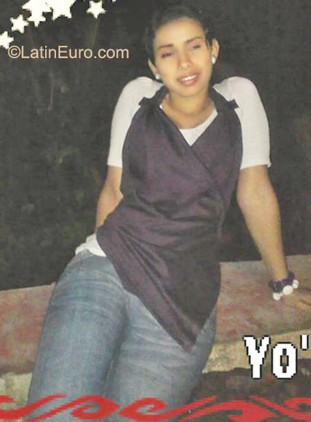 Date this cute Honduras girl Lily from San Pedro Sula HN485