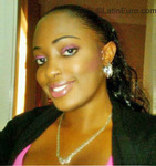 happy Jamaica girl Stephanie from Kingston 10 JM390