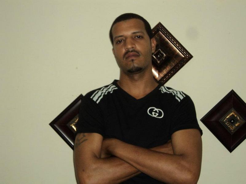 Date this pretty Dominican Republic man Henry from Santo Domingo DO9946