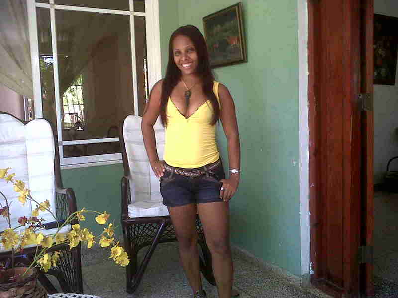 Date this attractive Dominican Republic girl Orisel from Santo Domingo DO9970