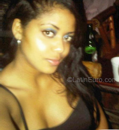 Date this young Dominican Republic girl Loly from Santo Domingo DO11511
