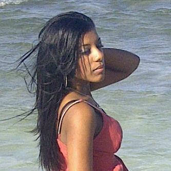 Date this foxy Dominican Republic girl Amarfii from Santiago DO10024