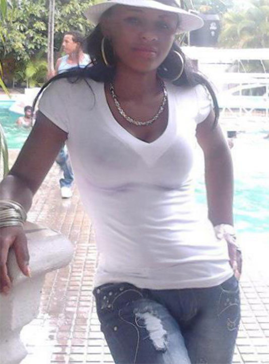 Date this beautiful Dominican Republic girl Mariadejesus from Santo Domingo DO10041