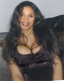 Date this georgeous Germany girl Quirly from Munchen DE275