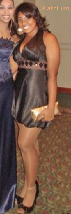 Date this gorgeous Panama girl Casandra from Panama City PA219