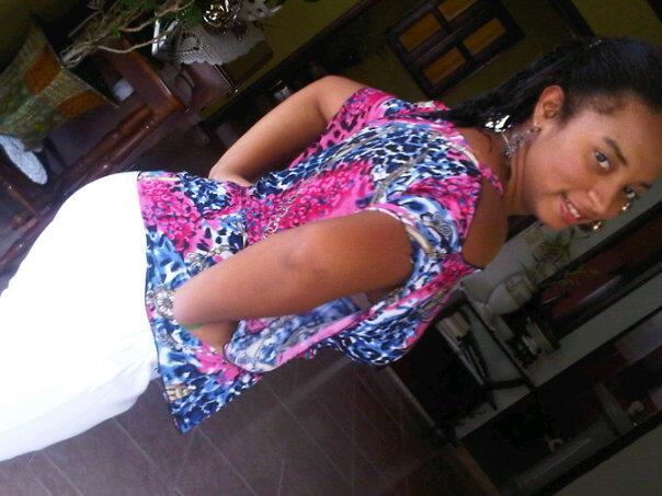 Date this gorgeous Dominican Republic girl Tu from Santiago DO10160