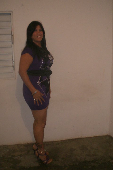 Date this foxy Dominican Republic girl Wendy from Santiago DO10221