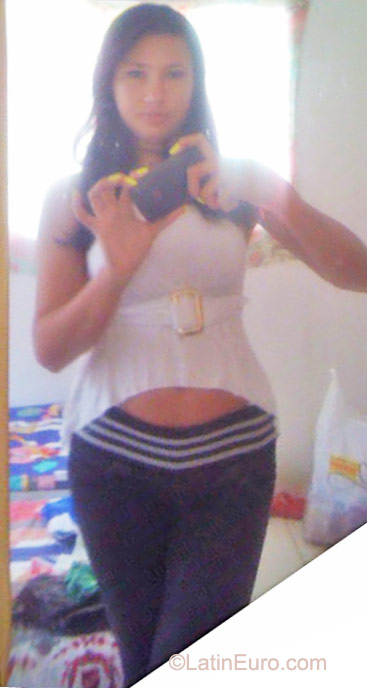 Date this gorgeous Brazil girl Amanda from Sao Paulo BR6310