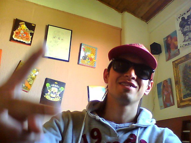 Date this young Colombia man Andres from Bogota AR54