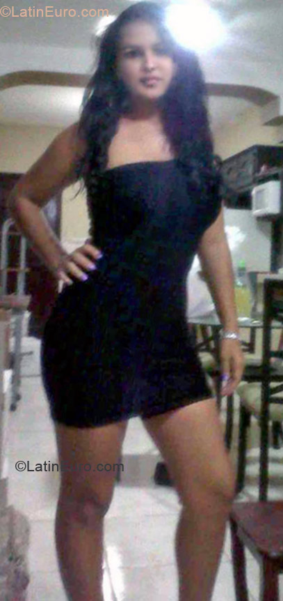 Date this gorgeous Honduras girl Dalila from San Pedro Sula HN1378