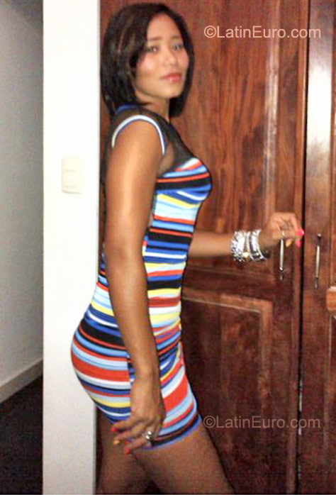 Date this young Dominican Republic girl Daniela from Puerto Plata DO10413