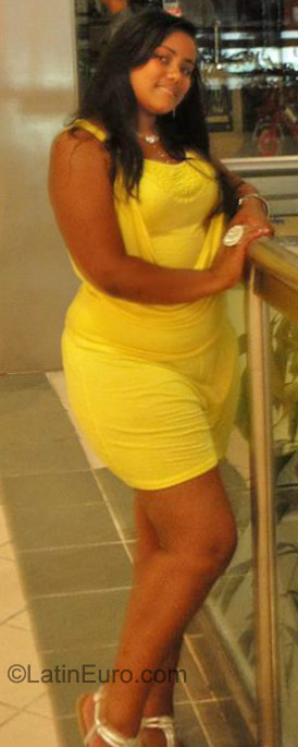 Date this lovely Dominican Republic girl Anabel from Santo Domingo DO10491