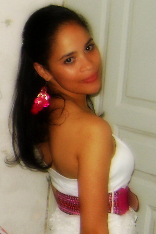 Date this sultry United States girl Tatamona from Florida US12443