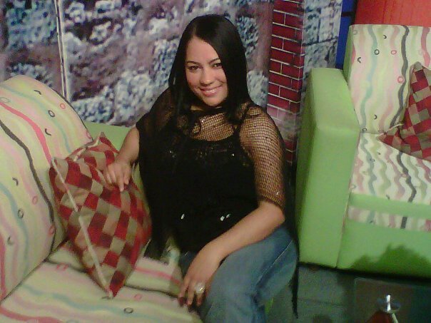 Date this nice looking Dominican Republic girl Thevorah from Santo Domingo DO10566