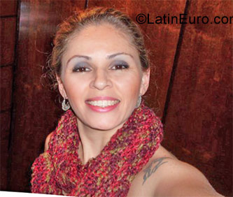 Date this charming Brazil girl ERICA from Sao Paulo BR6563