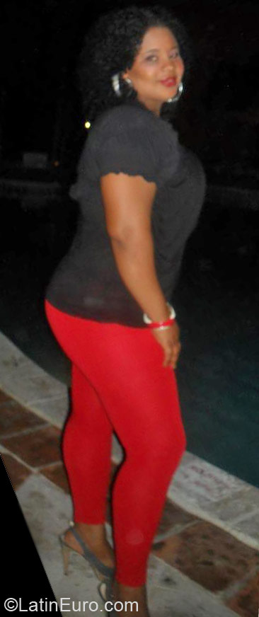 Date this exotic Dominican Republic girl Nerida from Puerto Plata DO11214