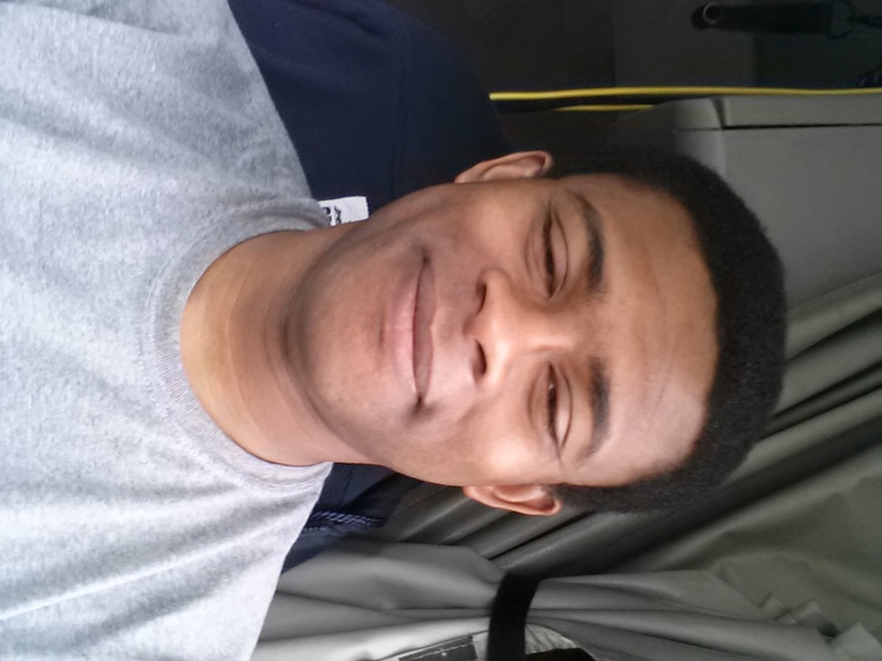 Date this young United States man Rich37 from Rockford US13050