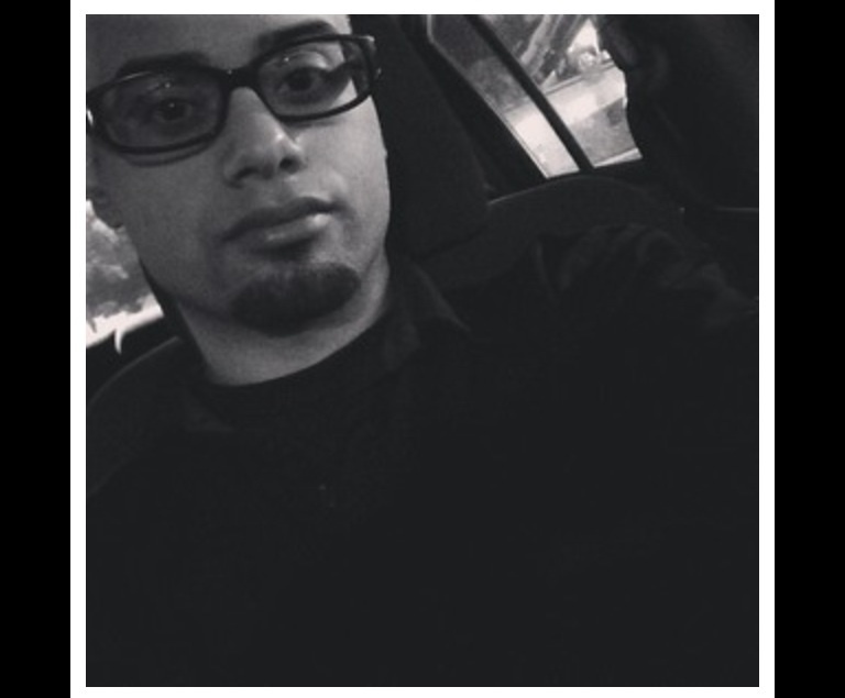 Date this passionate United States man NJboy_201 from Miami Gardens US13138