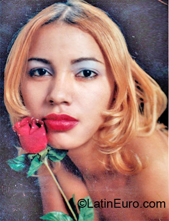 Date this hot Dominican Republic girl Carolina from Santiago De Los Caballeros. DO11499