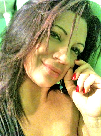 Date this nice looking Brazil girl Marines from Taquara BR6843